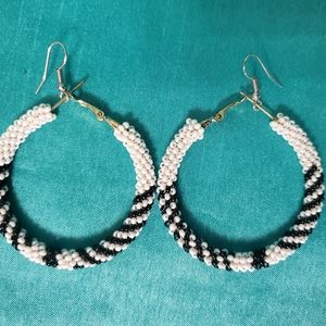 Sassy Jones Earrings